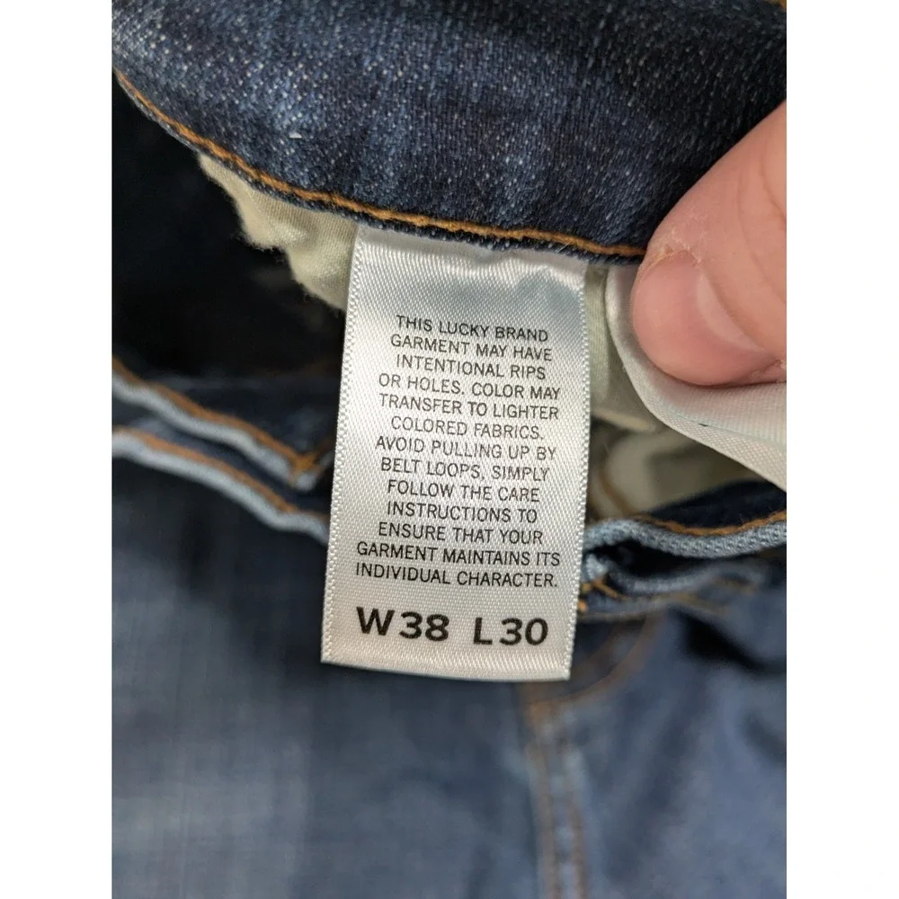 Lucky Brand 410 Jeans Mens‎ 38x30 (39x29) Athletic Slim Med Wash Blue Stretch